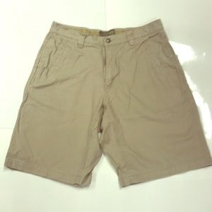 Men’s khaki hiking shorts. Size 35.